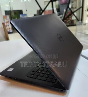 New Laptop Dell 8GB Intel Core I5 SSD 1T