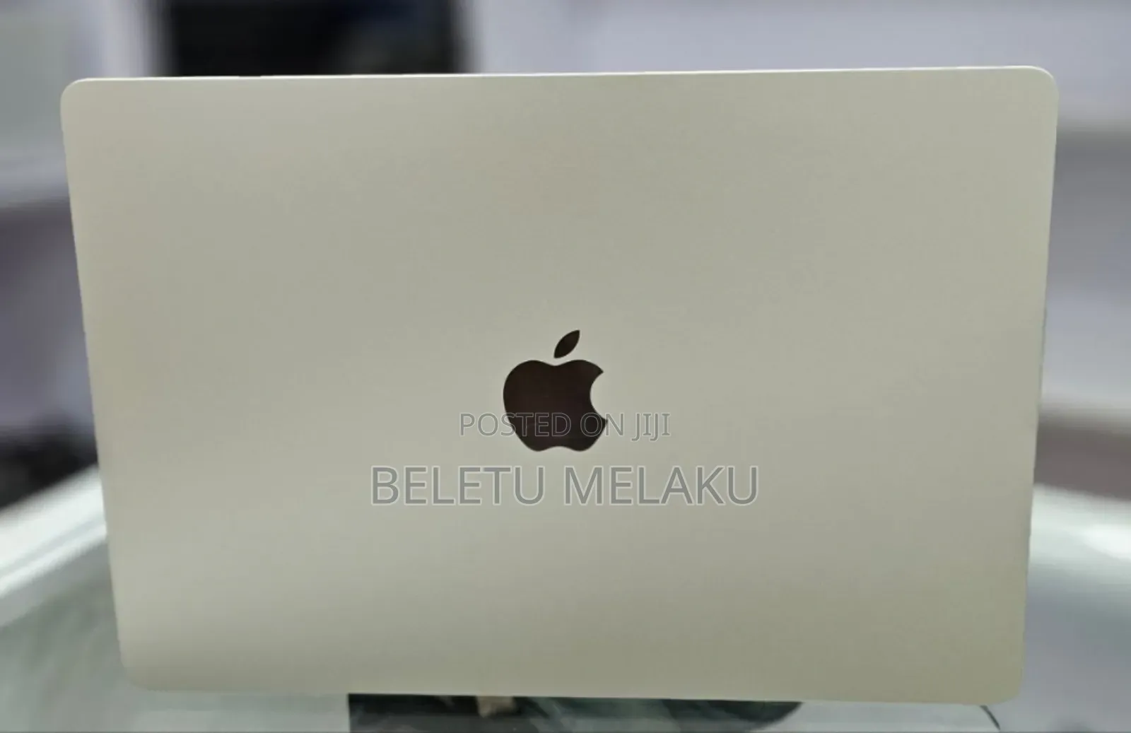 New Laptop Apple MacBook Air 2024 M3 15-Inch 8GB Apple M3 SSD 256GB