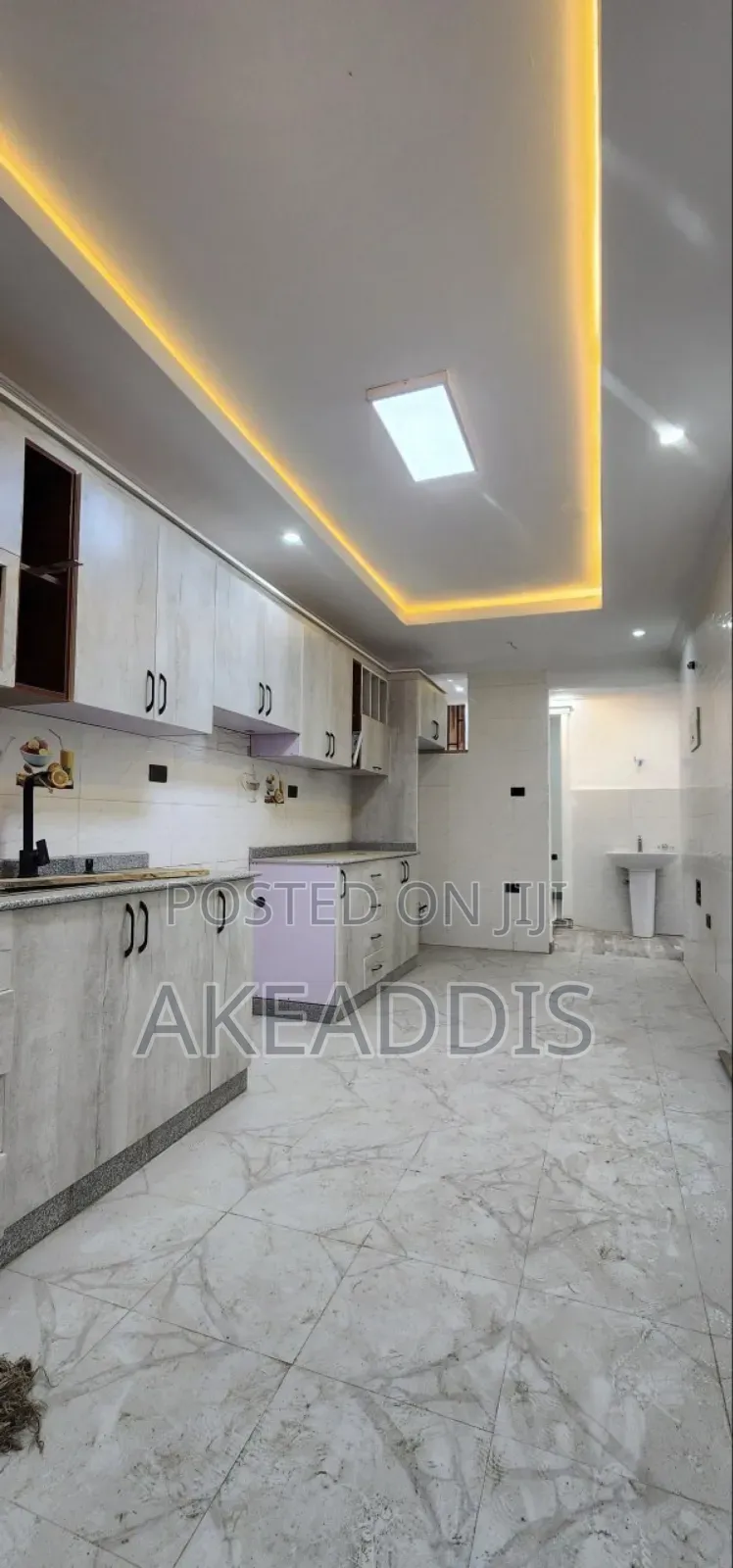 Furnished 3bdrm Apartment in Ayat Nohe, Bole for sale