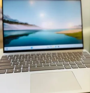 New Laptop Dell 16GB Intel Core I5 SSD 512GB