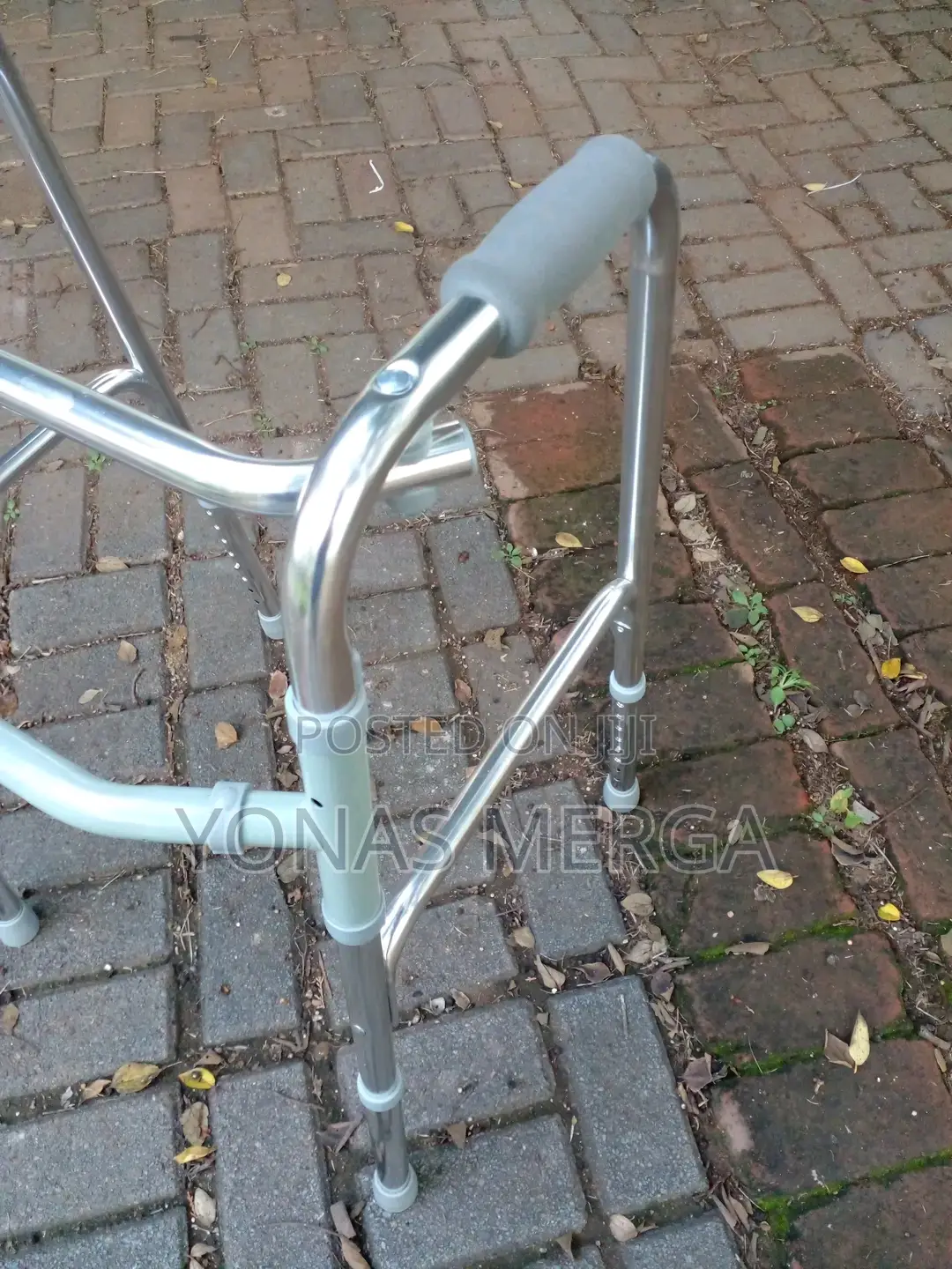 Walker Height Can Adjusted莉عwalking_aid{}0non Rusting Frame