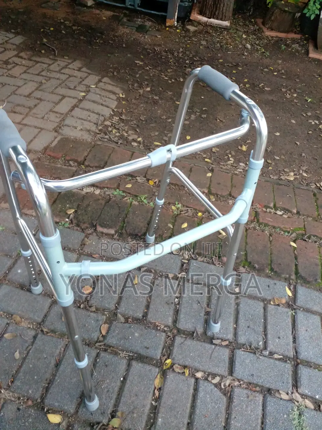 Walker||Walker for Adults, Senior Citizens and Patients