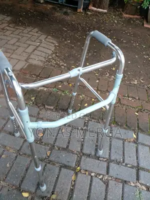 Photo - Walker||Walker for Adults, Senior Citizens and Patients