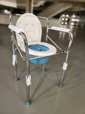 Toilet Chair想像commode Chair桴鞋commode Chair棵菜poty Chair New