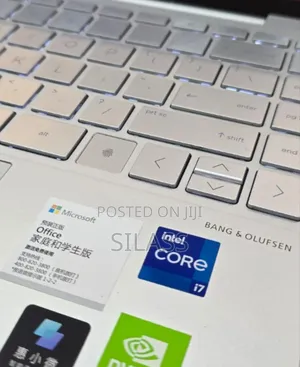 New Laptop HP Envy X360 16GB Intel Core I7 SSD 512GB