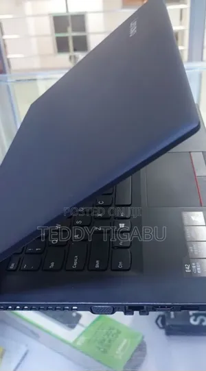 New Laptop Lenovo ThinkPad Yoga 8GB Intel Core I7 SSD 256GB