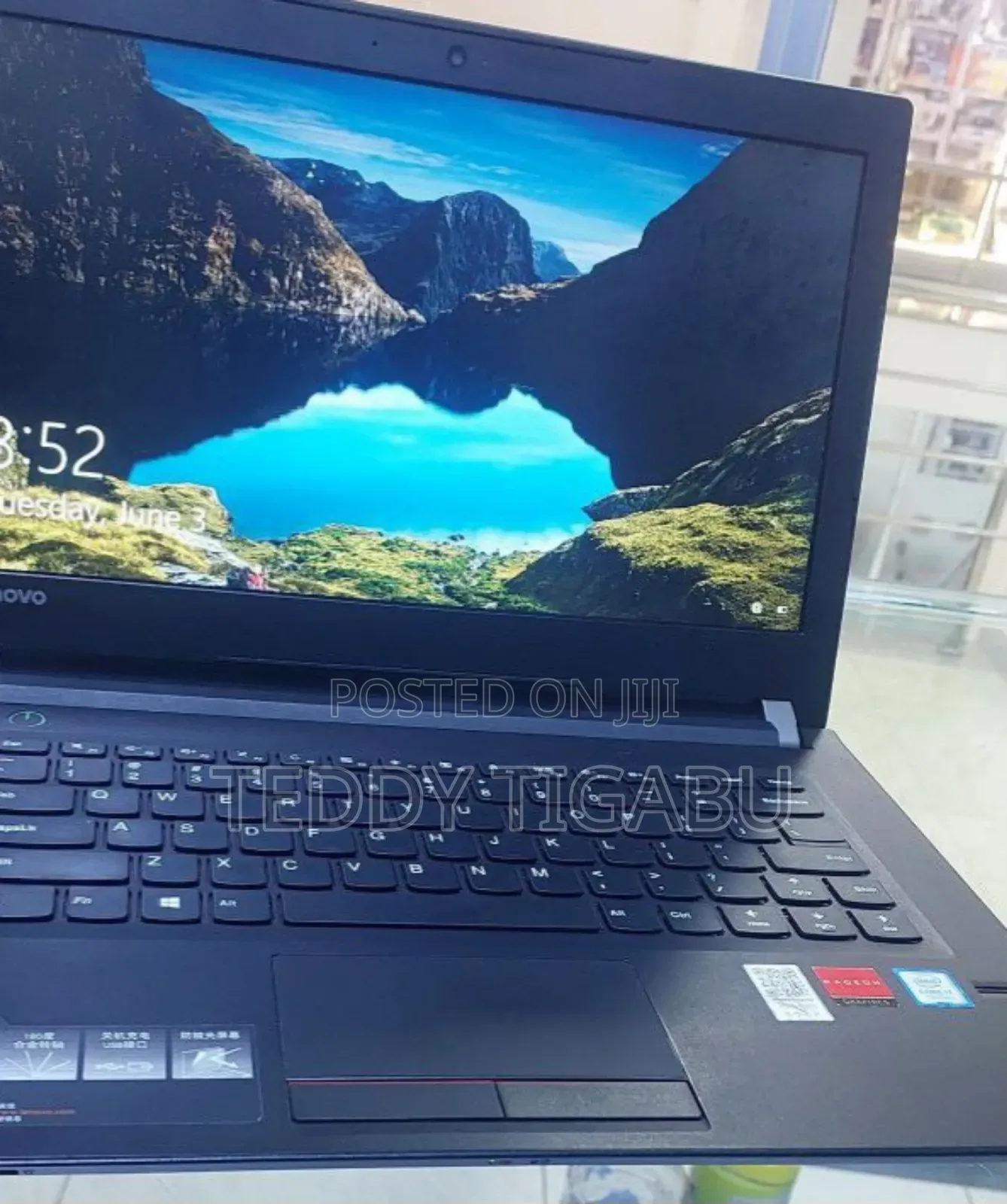 New Laptop Lenovo ThinkPad Yoga 8GB Intel Core I7 SSD 256GB