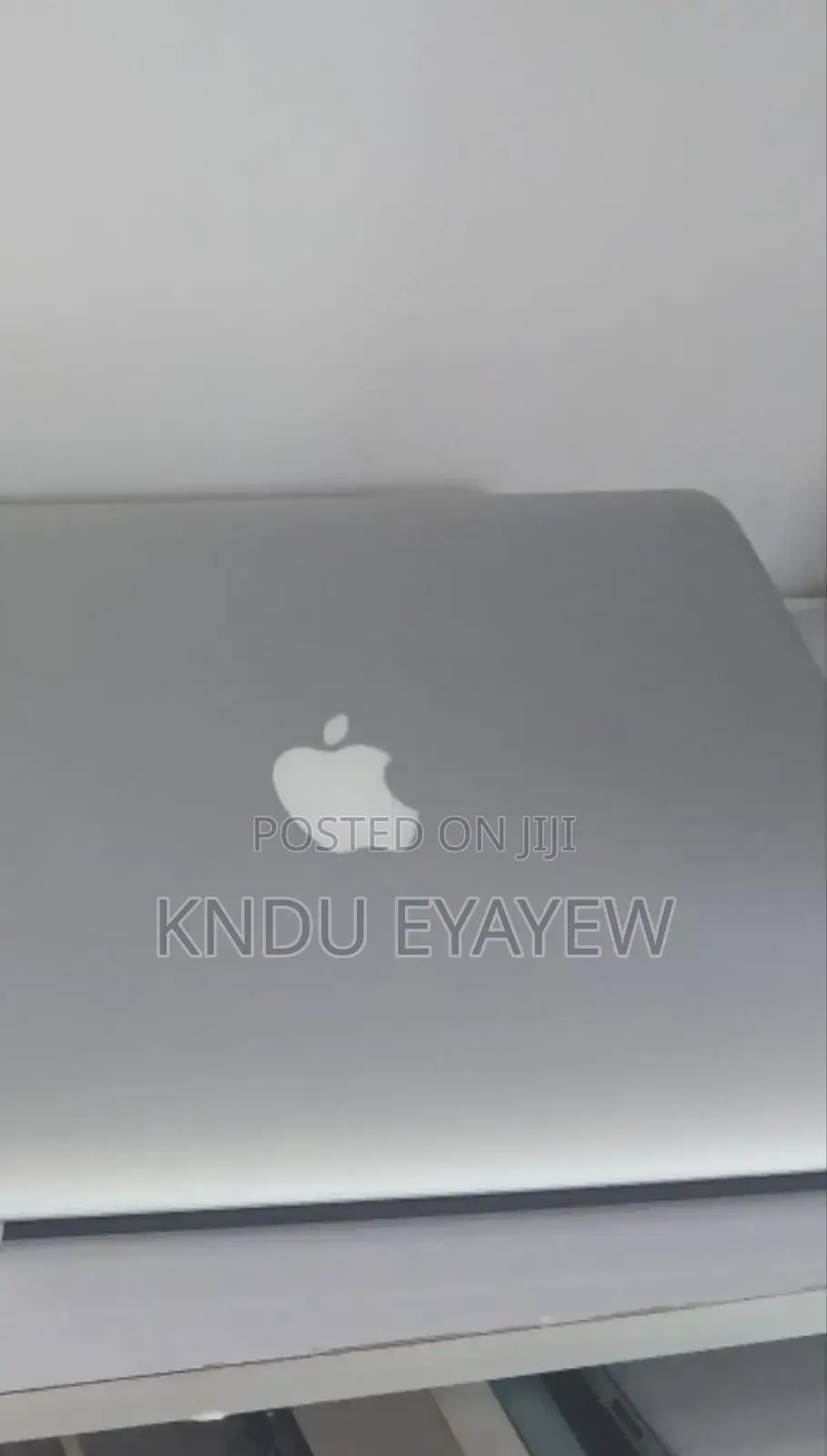 New Laptop Apple MacBook 2012 8GB Intel Core I5 SSD 500GB