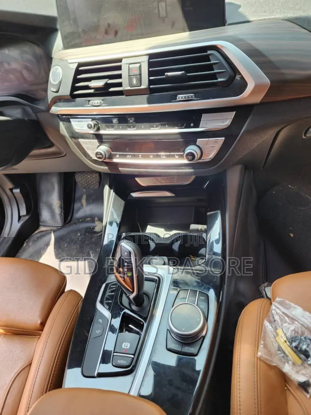 Nissan Patrol 2016 Brown