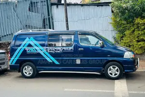 Toyota HiAce 2011 Blue