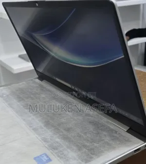 New Laptop HP Stream 14 Pro G3 128GB Intel Core I3 SSD 512GB