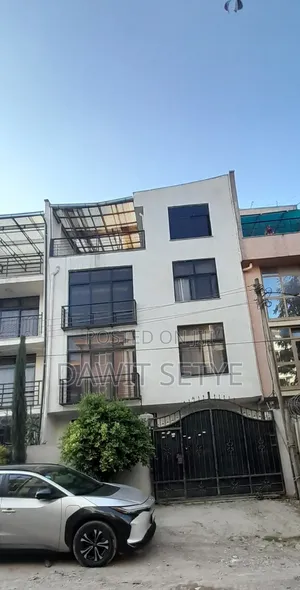 Furnished 4bdrm Villa in Unique Property, Yeka for sale