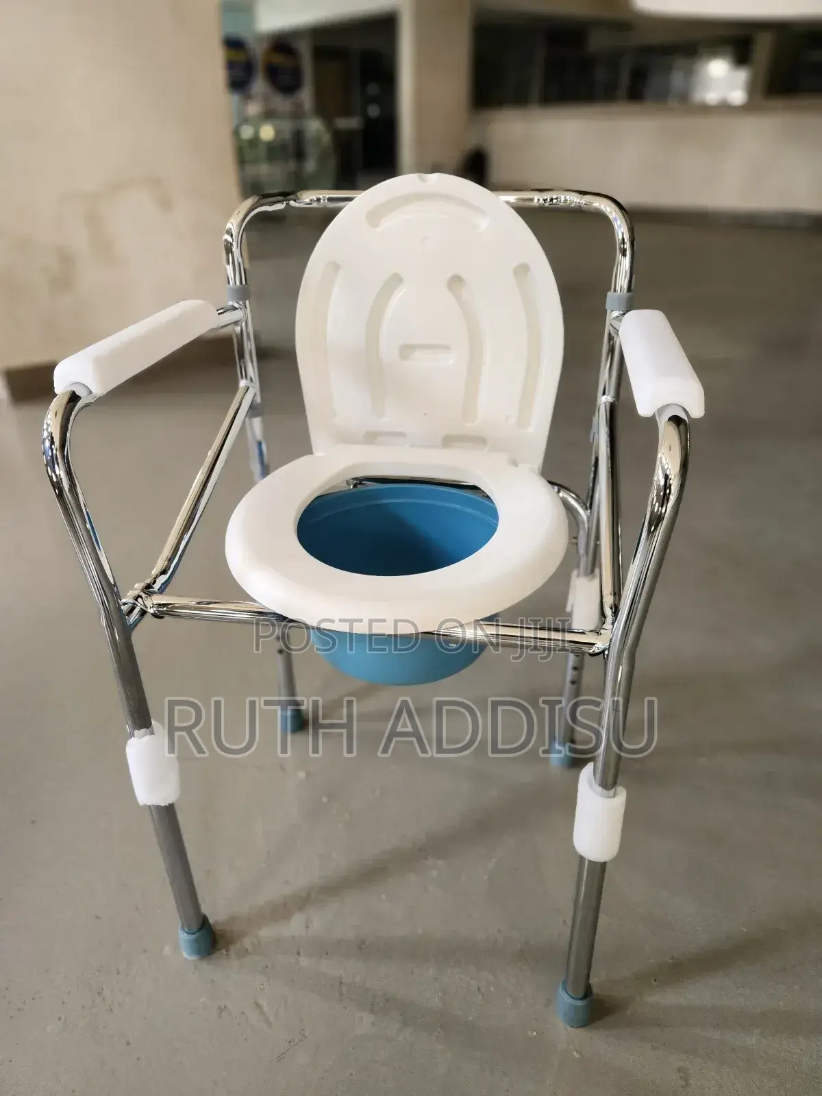 Commode Chair森嚴commode Chair器去commode Chair當中commode Chair
