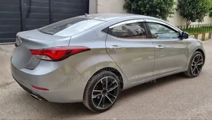 Hyundai Avante 2015 Gray