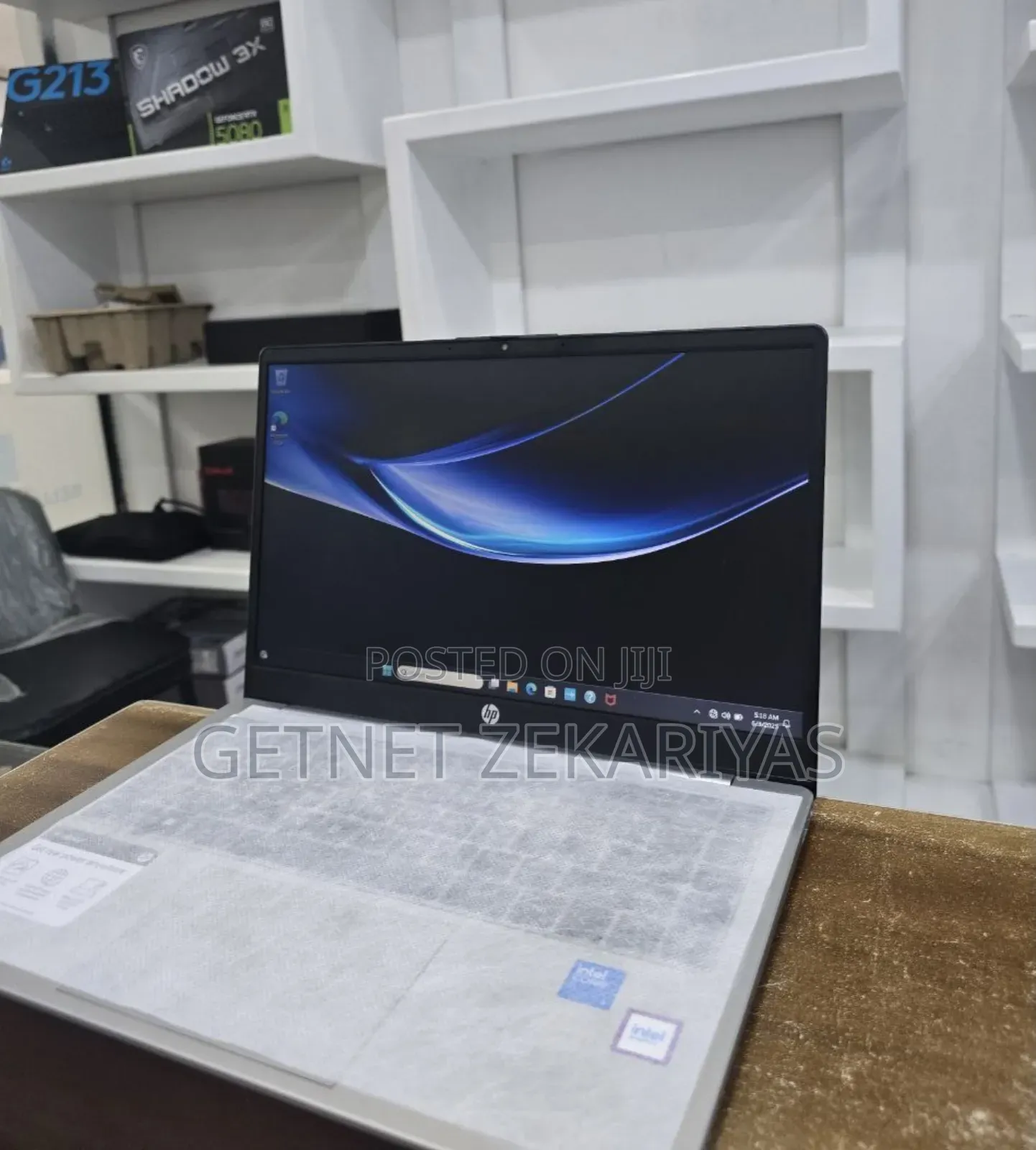 New Laptop HP EliteBook 840 10 12GB Intel Core I3 SSD 512GB