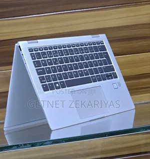 New Laptop HP EliteBook X GB Intel Core I7 SSD 512GB