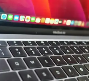 New Laptop Apple MacBook Air 2020 8GB Intel Core I5 SSD 256GB