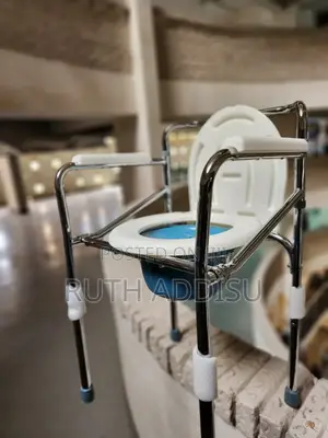 Photo - Toilet Chair堯我commode Chair材你commode Chair喿蓔commode Chair