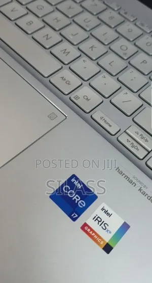 New Laptop Asus ZenBook UX31E 16GB Intel Core I7 SSD 1T