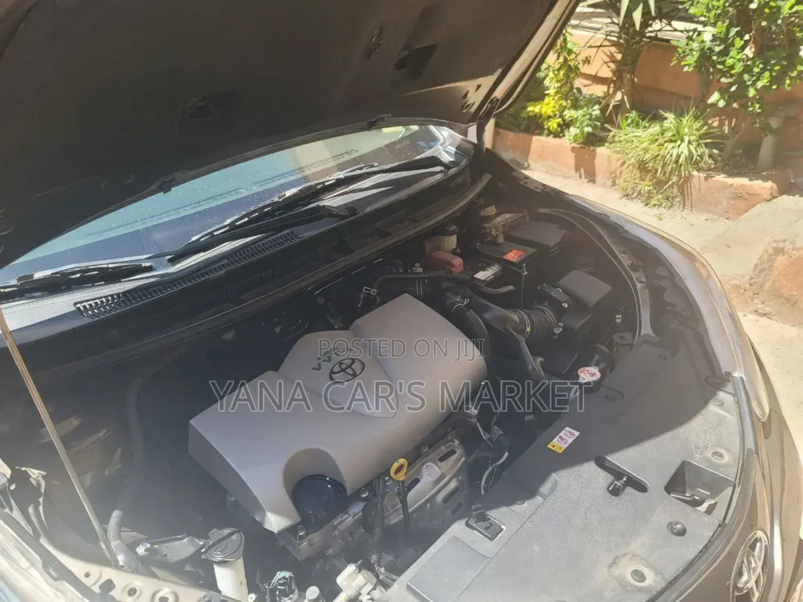 Toyota Yaris 2020 Gray