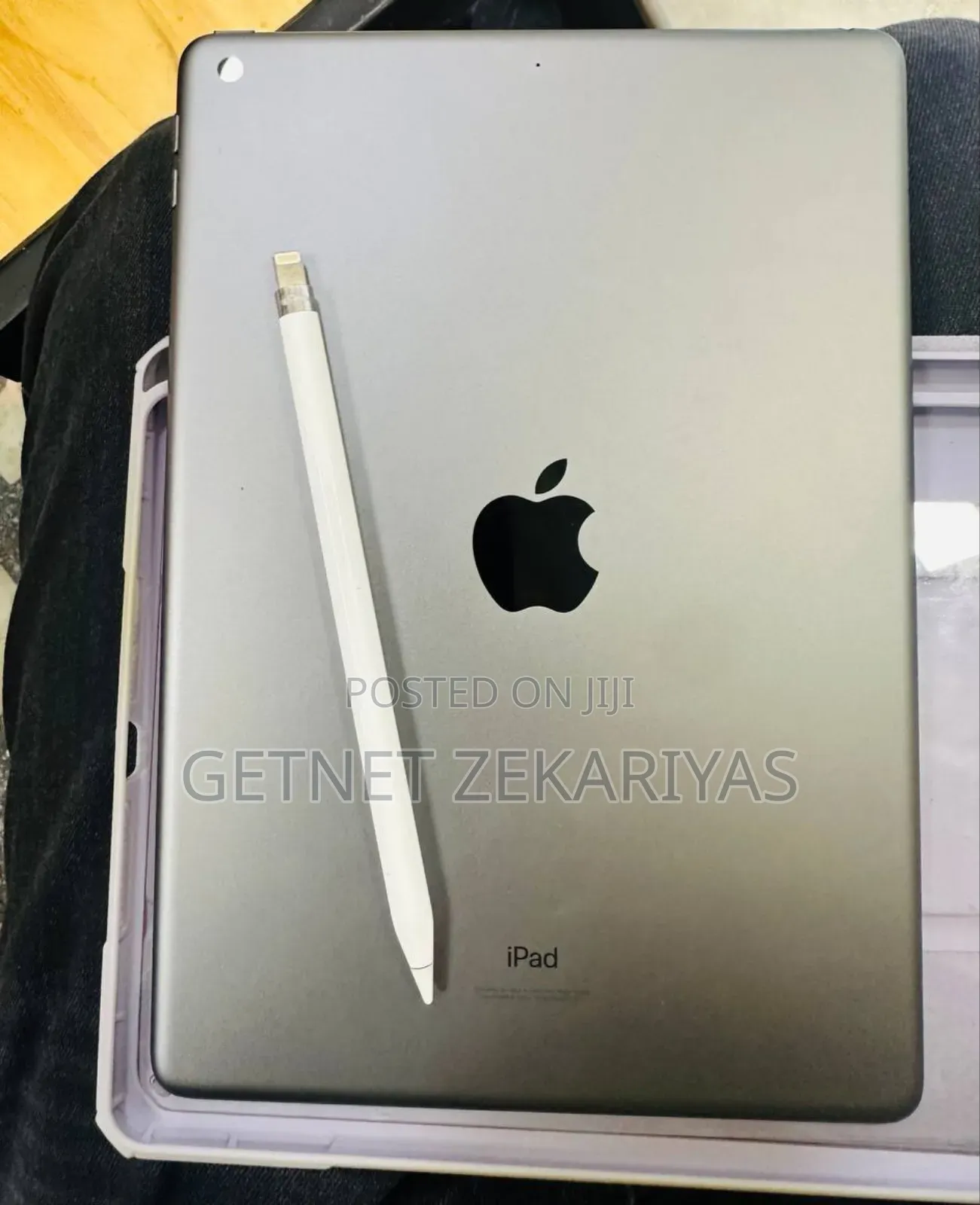 New Apple iPad (2022) 256 GB