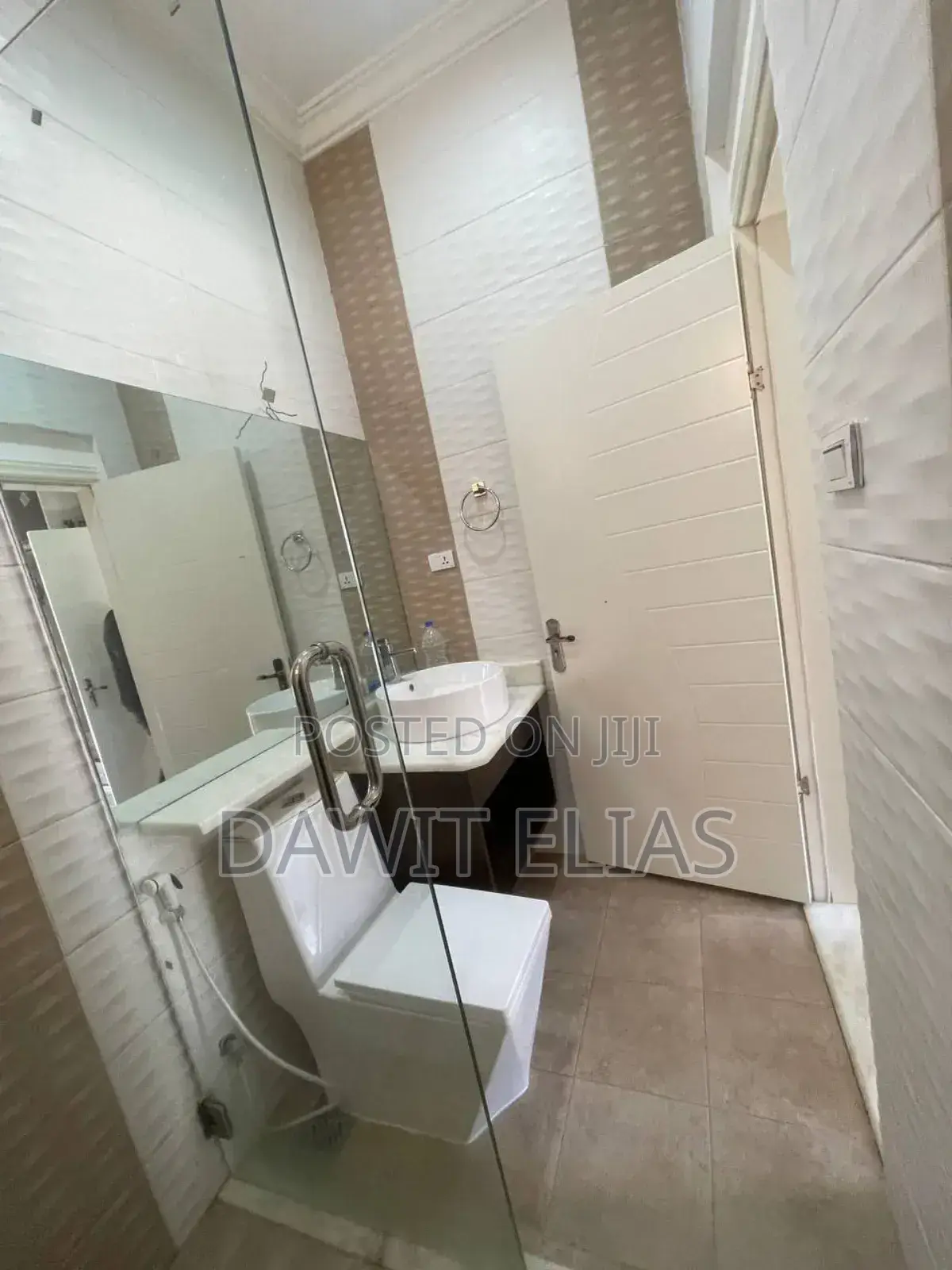4bdrm Villa in House, Oromia-Finfinne for sale