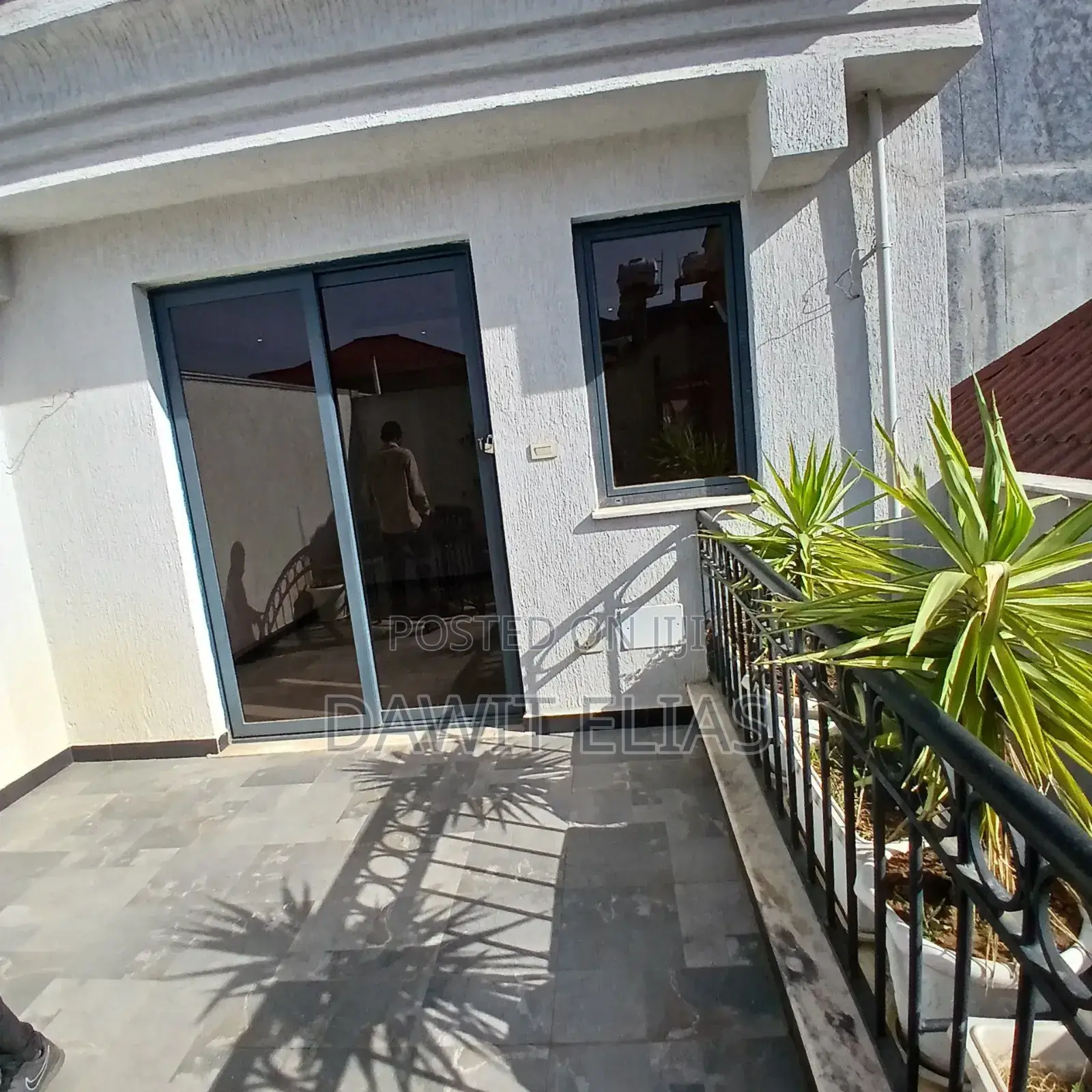 4bdrm Villa in House, Oromia-Finfinne for sale