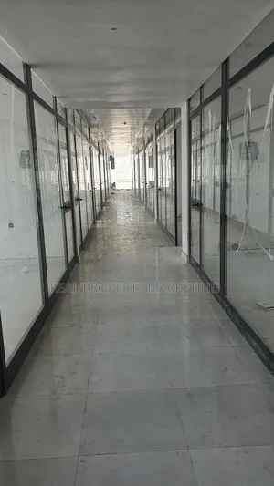 Photo - Commercial Shop
