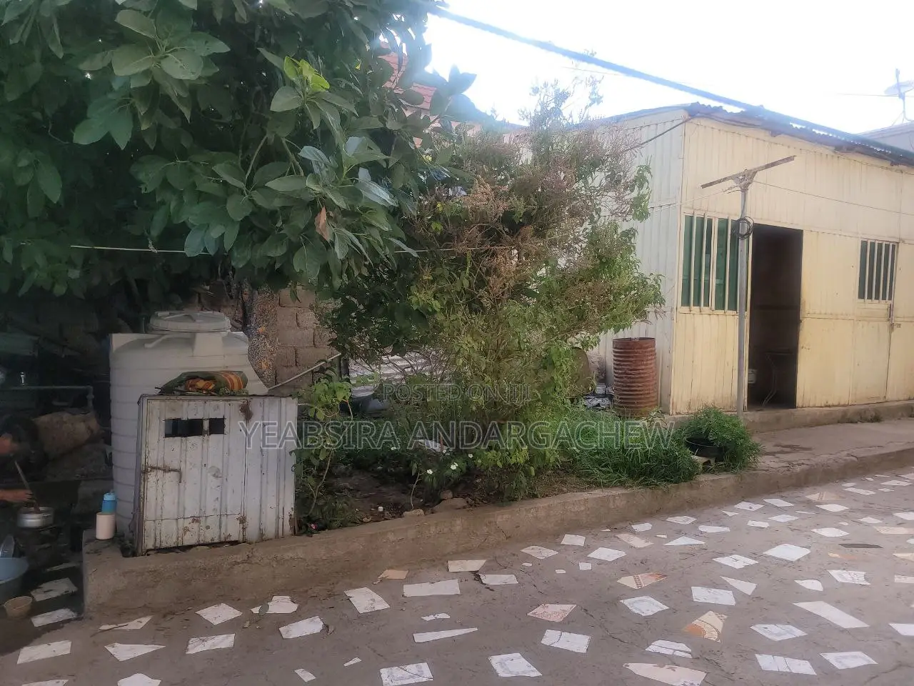 2bdrm Block of Flats in Adama for sale