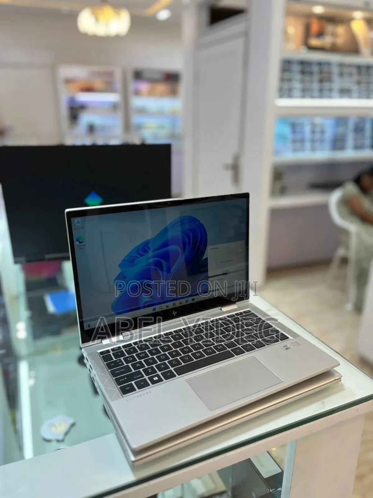 New Laptop HP EliteBook 830 G7 16GB Intel Core I7 SSD 512GB