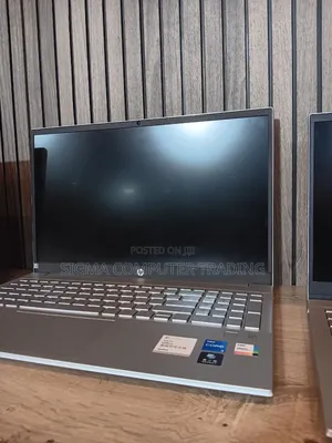 New Laptop HP Pavilion 15 16GB Intel Core I5 SSD 1T