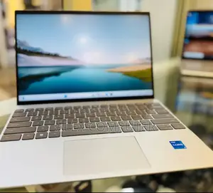 New Laptop Dell Inspiron 13 5368 16GB Intel Core I5 SSD 512GB