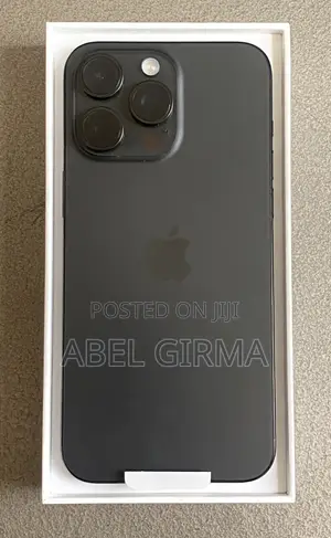 New Apple iPhone 15 Pro Max 256 GB Black