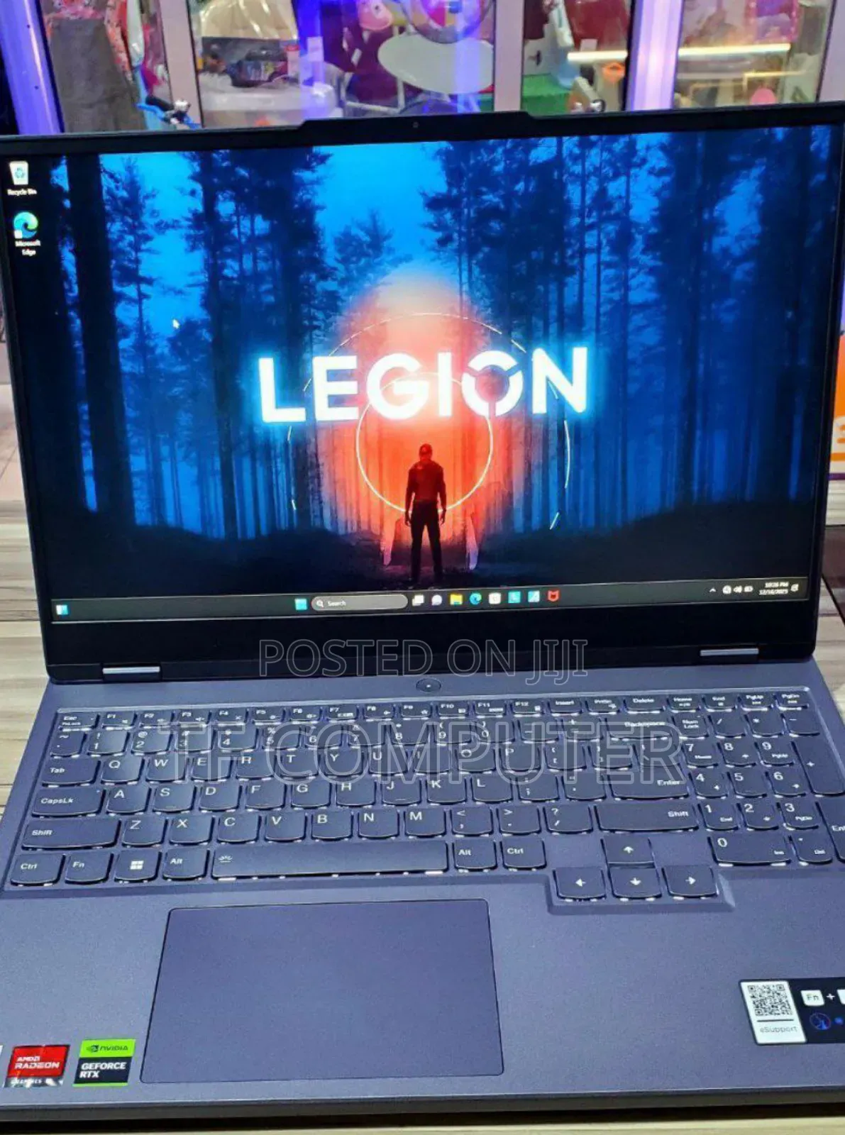 New Laptop Lenovo Legion 5 16GB AMD Ryzen 7 SSD 1T