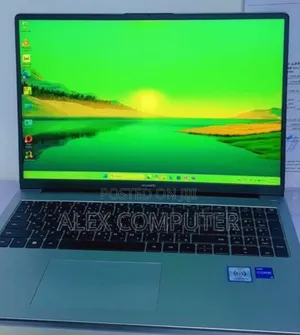 New Laptop Huawei Matebook D 15 8GB Intel Core I5 SSD 512GB