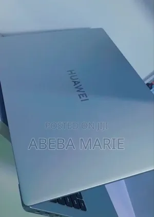 New Laptop Huawei Matebook D 15 8GB Intel Core I5 SSD 512GB