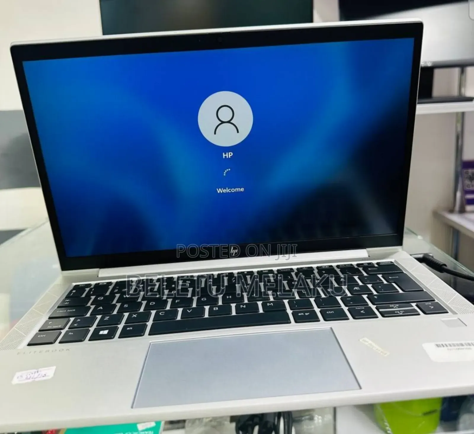 New Laptop HP EliteBook 830 G8 16GB Intel Core I5 SSD 512GB