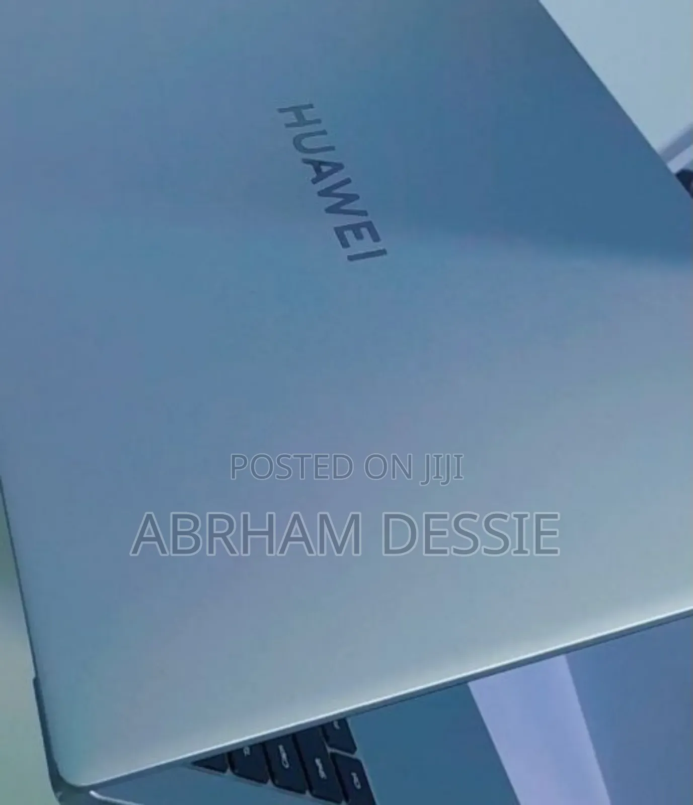 New Laptop Huawei MateBook 13 WRT-W19E 8GB Intel Core I5 SSD 512GB