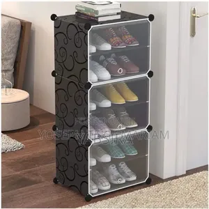 Photo - Plastic Cube Shoe Eack