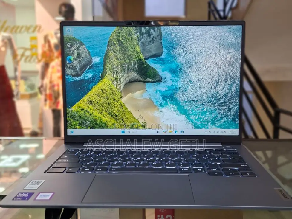 New Laptop Lenovo Thinkbook 14 16GB Intel Core Ultra 7 SSD 512GB