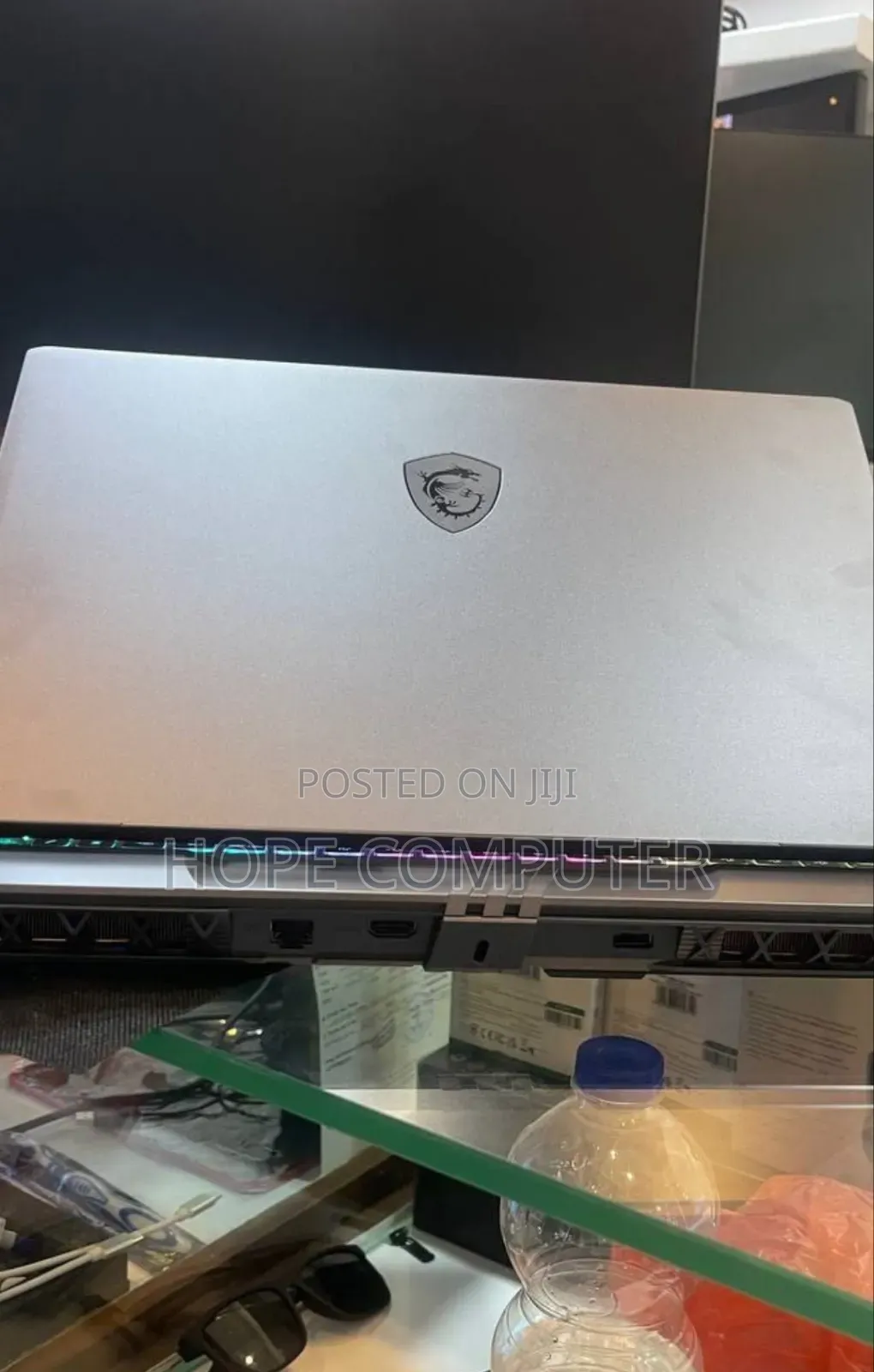 New Laptop MSI Vector 17 HX AI A2XWJG 16GB Intel Core Ultra 7 SSD 1T