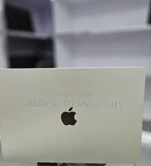 Photo - New Laptop Apple MacBook Air 2024 M3 15-Inch 8GB Apple M3 SSD 256GB