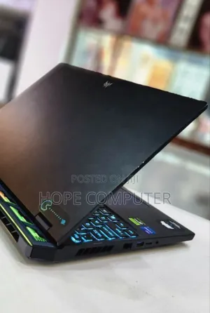 New Laptop Acer Predator Helios 300 16GB Intel Core I7 SSD 1T