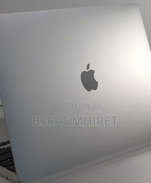 New Laptop Apple MacBook Pro 2019 8GB Intel Core I5 SSD 256GB