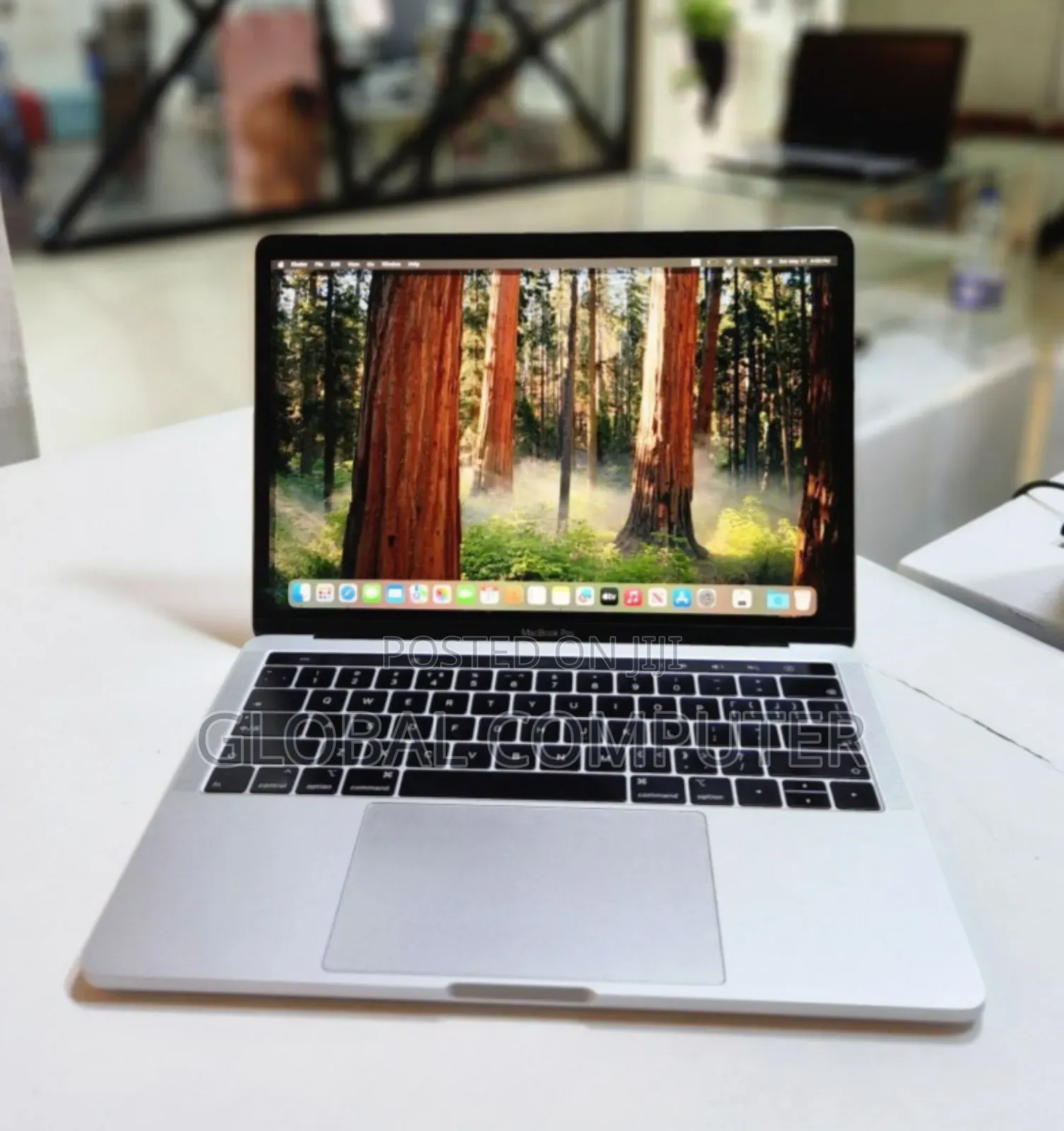 Laptop Apple MacBook 2018 8GB Intel Core I5 SSD 256GB