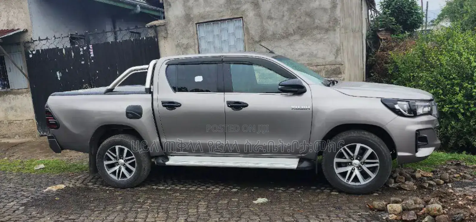 Toyota Hilux 2020 Silver