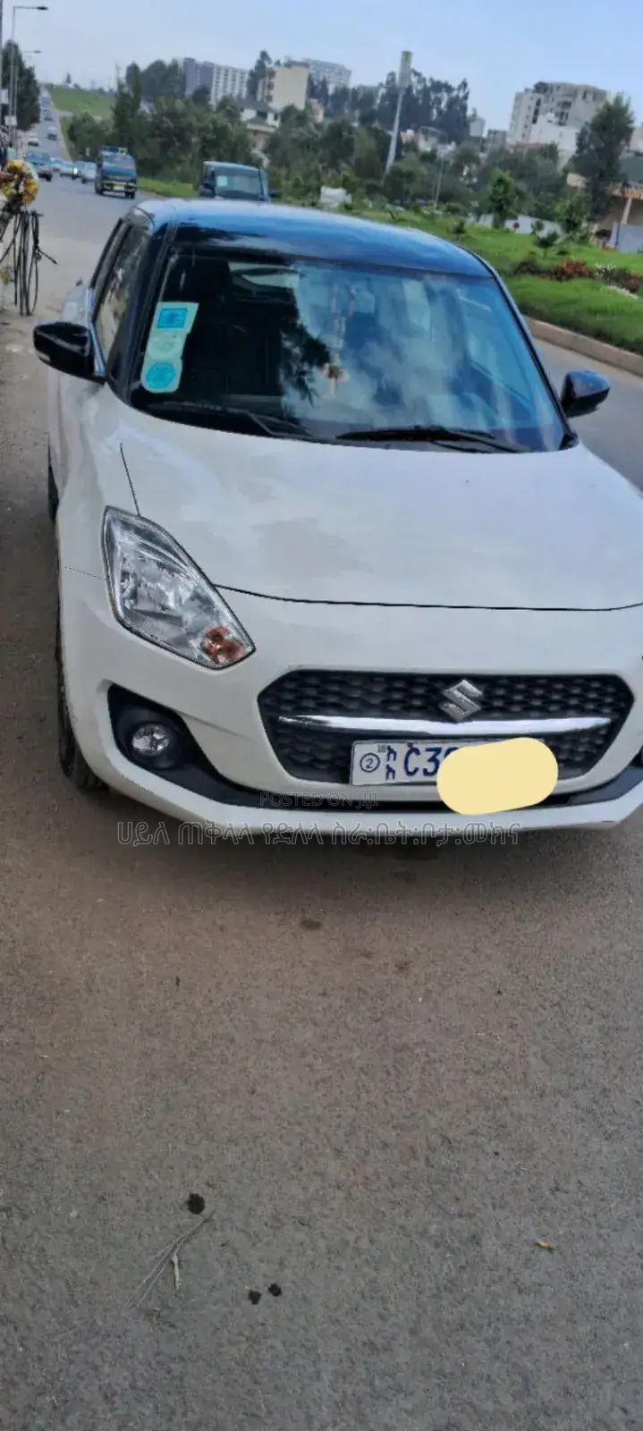 Suzuki Swift 2022 White