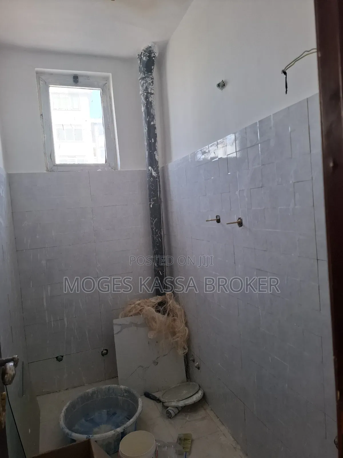 3bdrm Condo in አያት በሻሌ, Yeka for sale