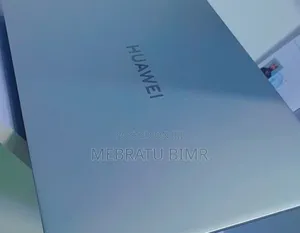 New Laptop Huawei Matebook D 15 8GB Intel Core I5 SSD 512GB