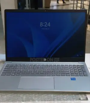 New Laptop HP Stream Notebook 8GB Intel Core I5 SSD 512GB